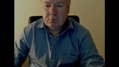 Holger online show from November 2, 10:15 am