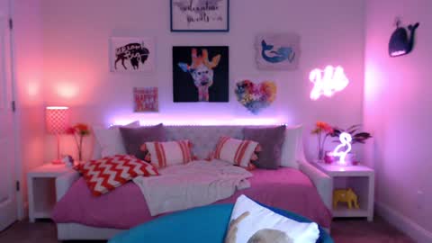 Holi Hurricane online show from October 16, 2:44 am