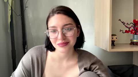 Sofia online show from April 12, 7:45 am