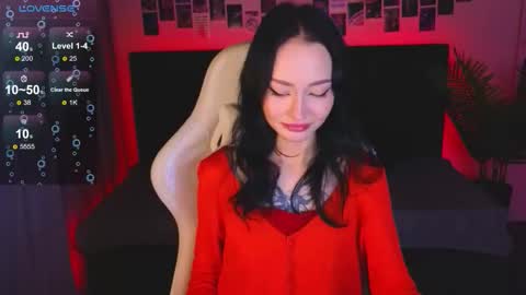 holly_berryy_ online show from September 16, 2:13 am