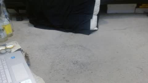 Holly Hawkes online show from February 26, 5:46 am