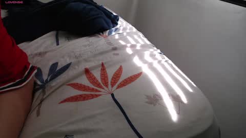 space online show from December 1, 4:43 pm