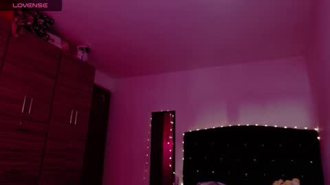 Snapshot of holy_juli2 chatting on September 16, 8:23 pm Juli online show from September 16, 8:23 pm