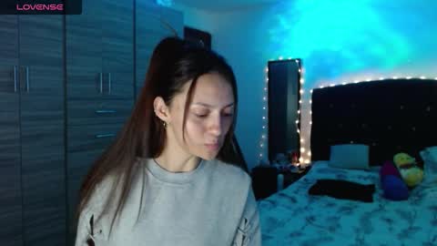 Snapshot of holy_juli2 chatting on September 11, 3:41 am Juli online show from September 11, 3:41 am