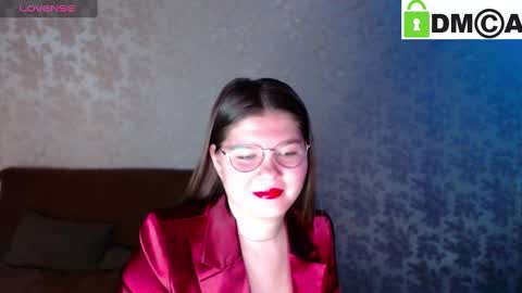Snapshot of holy_michela chatting on February 21, 3:01 am Welcome guys Pleasure to see you all here My name is MichaelaTip menu is active Private is open online show from February 21, 3:01 am