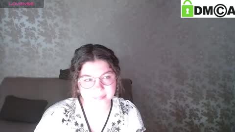Snapshot of holy_michela chatting on March 10, 9:12 am Welcome guys Pleasure to see you all here My name is MichaelaTip menu is active Private is open online show from March 10, 9:12 am