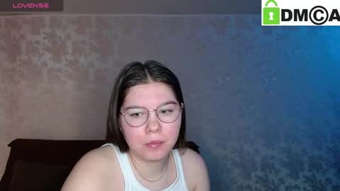 Snapshot of holy_michela chatting on February 3, 2:36 am Welcome guys Pleasure to see you all here My name is MichaelaTip menu is active Private is open online show from February 3, 2:36 am