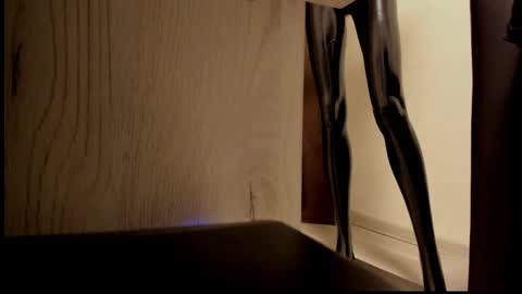 Snapshot of holy_silvia chatting on January 14, 2:43 pm Miss Silvia GMT2 Tuesday - Saturday 0900am-1600pm online show from January 14, 2:43 pm