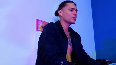 Snapshot of holy_taby_ chatting on February 27, 11:17 am online show from February 27, 11:17 am