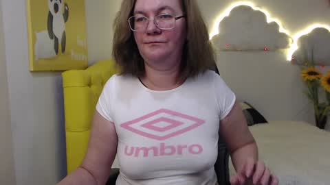 holymilfa online show from February 8, 2:16 pm