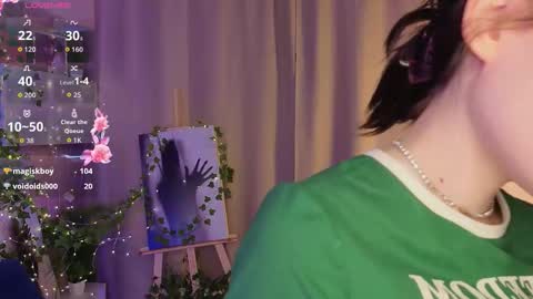 May online show from November 10, 8:00 pm