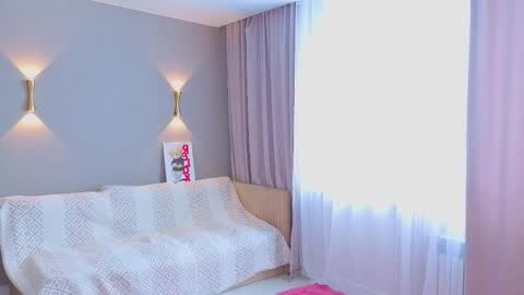 girl next door named Dira online show from February 28, 9:13 am