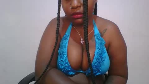 honey_beb online show from October 16, 6:57 am