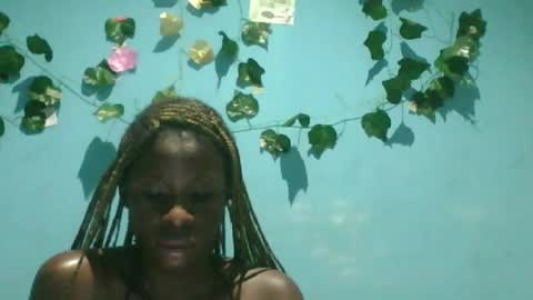 Queen online show from September 25, 9:00 pm