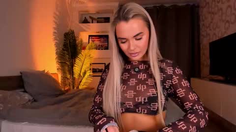 Alexa online show from February 6, 12:03 am