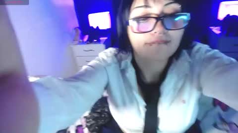 Snapshot of honey_dark chatting on January 22, 3:09 am Honney online show from January 22, 3:09 am