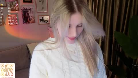 Lina online show from March 8, 3:05 pm