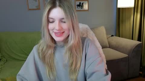 Lina online show from March 28, 5:31 am