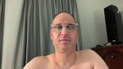 honey_man14 online show from July 17, 3:58 pm