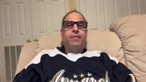 honey_man14 online show from December 2, 11:46 pm