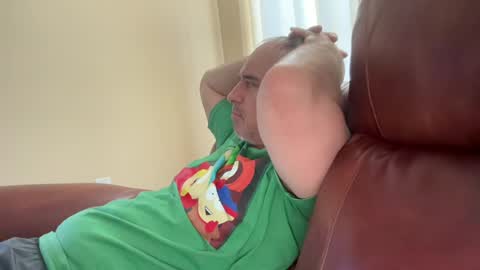 honey_man14 online show from June 16, 3:27 pm