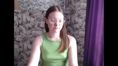 Lina online show from March 3, 1:34 pm
