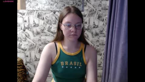 Lina online show from January 16, 11:48 am