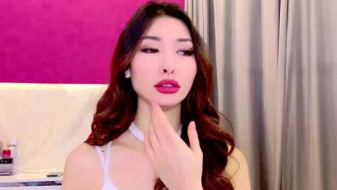 Snapshot of honey_yani chatting on December 5, 2:26 am yani online show from December 5, 2:26 am