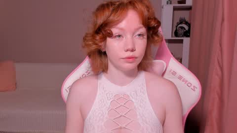 honeyautumn online show from January 23, 11:58 pm