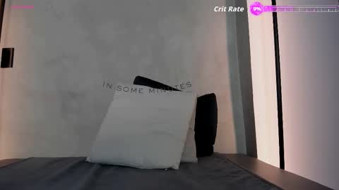 Sofia independent model online show from November 12, 11:23 am