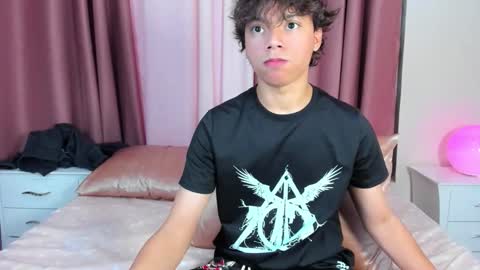 honeymoon_sariel online show from January 12, 8:16 pm