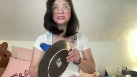HoneySunshineNeko online show from May 12, 3:54 pm