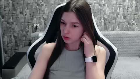 Nancy online show from February 24, 12:05 pm