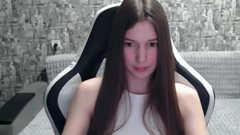 Nancy online show from February 10, 12:39 pm