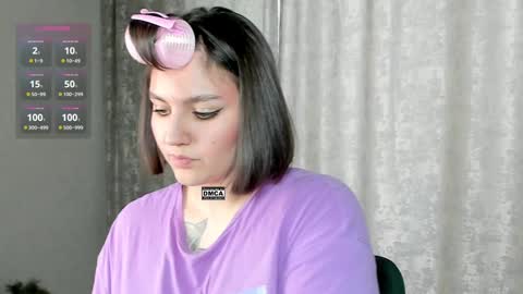 Snapshot of hoot_owl_cb chatting on February 5, 3:02 am Karina online show from February 5, 3:02 am