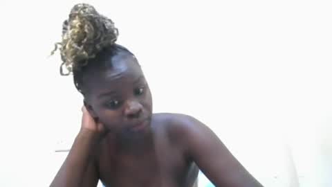 hope_terry online show from November 16, 9:33 am