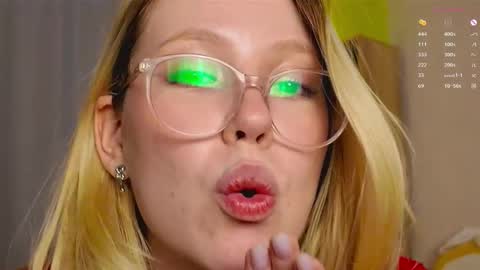 Snapshot of horney_audrey chatting on January 16, 2:19 pm Audrey online show from January 16, 2:19 pm