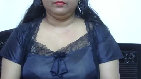 Snapshot of horneydesibabe chatting on December 13, 2:54 am horneydesibabe online show from December 13, 2:54 am