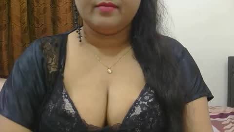 horneydesibabe online show from October 29, 4:31 pm