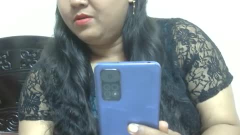 Snapshot of horneydesibabe chatting on December 15, 6:15 pm horneydesibabe online show from December 15, 6:15 pm