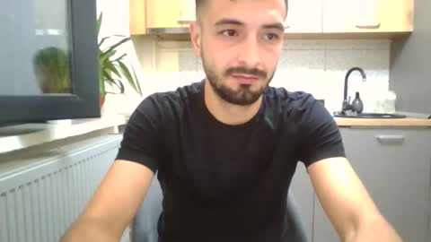 Snapshot of horny_couple9600 chatting on September 15, 10:44 pm horny_couple9600 online show from September 15, 10:44 pm
