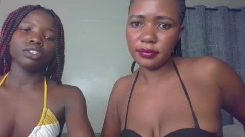 horny_lainie online show from September 28, 5:33 pm