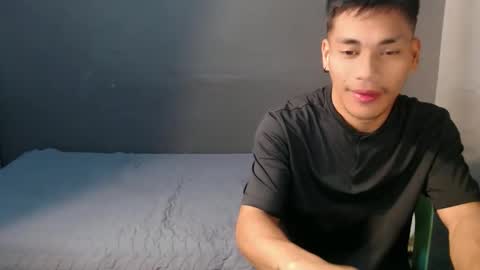 Snapshot of horny_lucasxxx chatting on September 13, 2:36 am lucas online show from September 13, 2:36 am