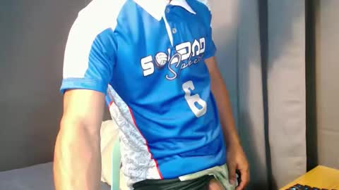Snapshot of horny_lucasxxx chatting on September 8, 2:27 pm lucas online show from September 8, 2:27 pm
