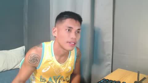 Snapshot of horny_lucasxxx chatting on September 9, 2:28 pm lucas online show from September 9, 2:28 pm