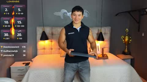 horny_nick18 online show from October 2, 1:10 pm