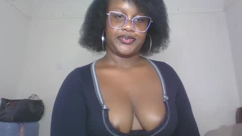 Lucy online show from March 31, 2:17 pm