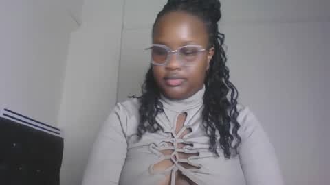 Lucy online show from April 26, 2:26 pm