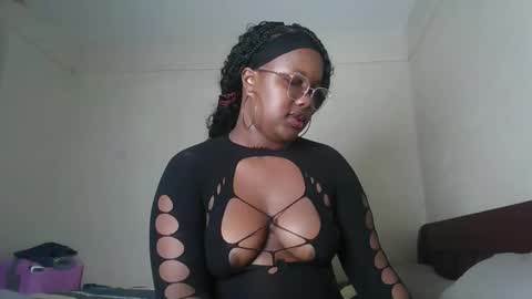 Lucy online show from February 16, 12:25 pm