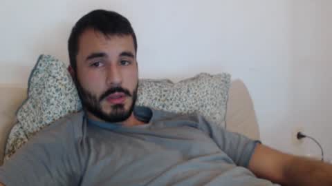 Snapshot of hornyasfuckk33 chatting on December 4, 7:39 pm hornyasfuckk33 online show from December 4, 7:39 pm